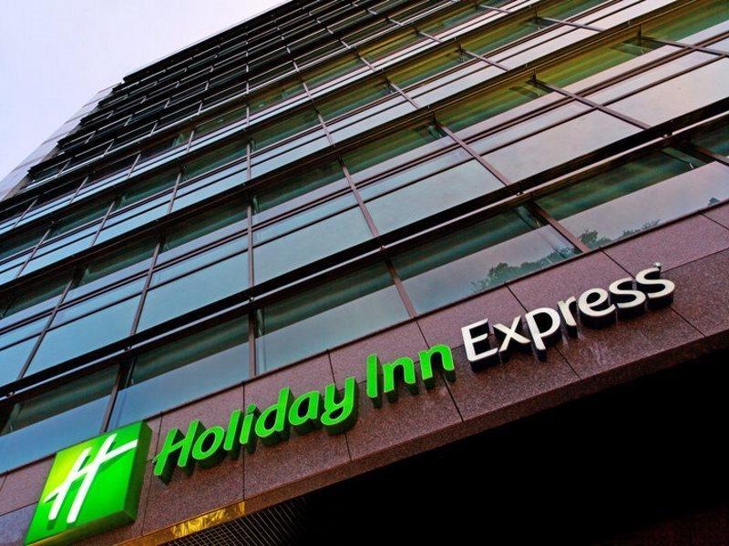 Holiday Inn Express Bogotá - Parque La 93, an IHG Hotel Exterior foto